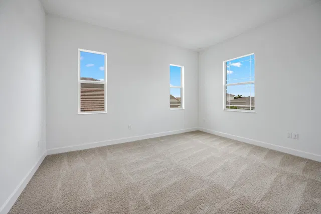Residence photo 32