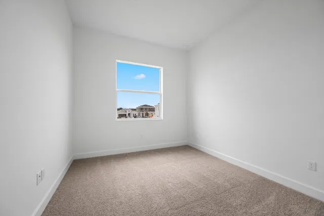 Residence photo 38