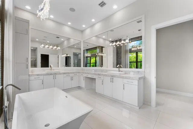 Boca Bridges Residence photo 17