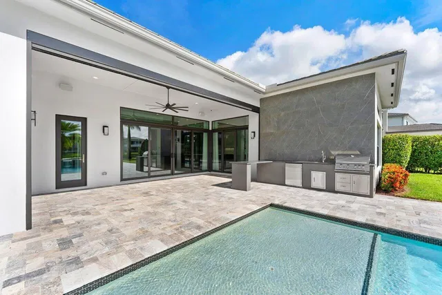 Boca Bridges Residence photo 26
