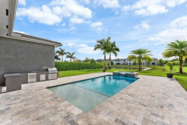 Boca Bridges Residence photo 27