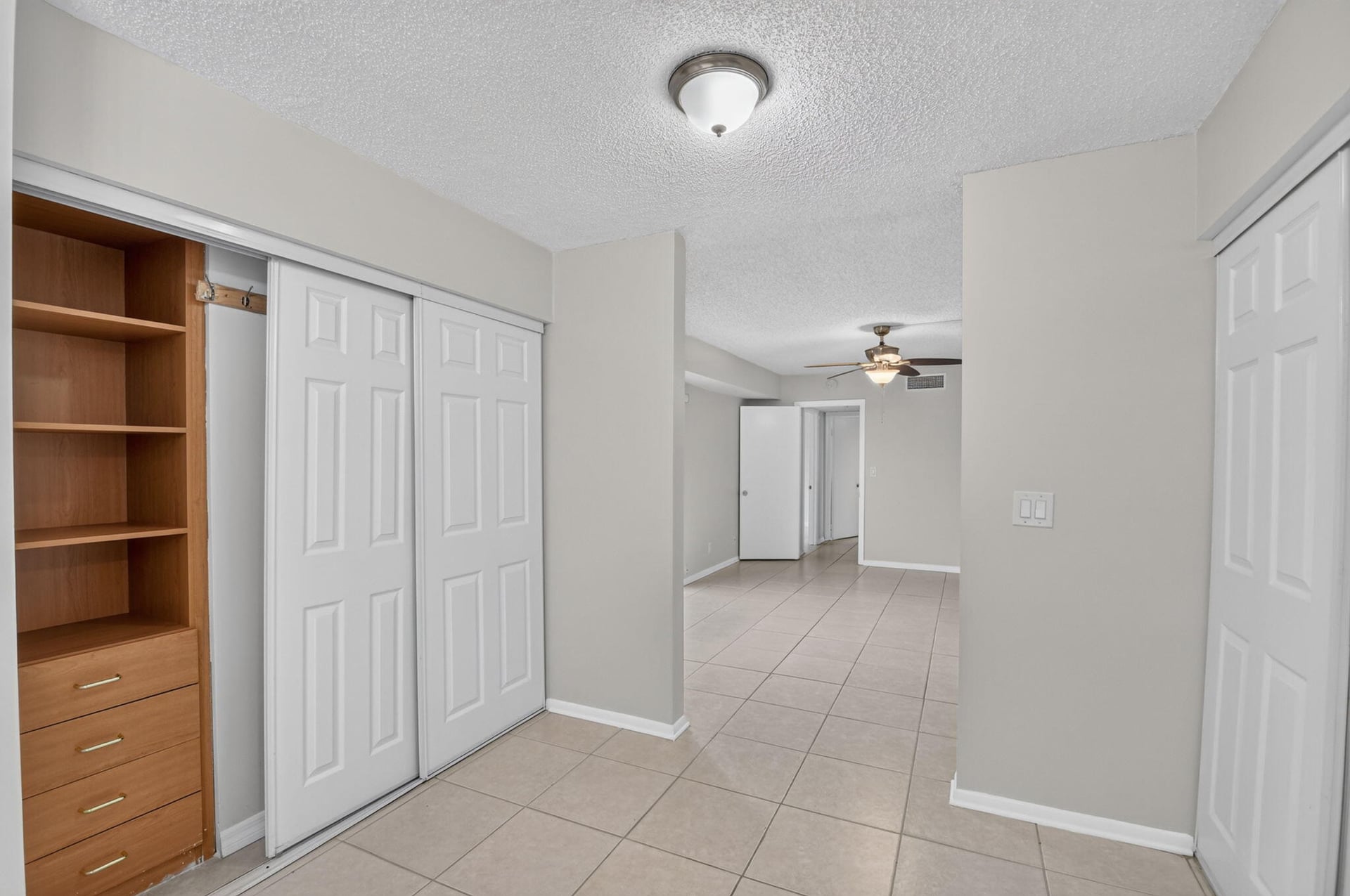 Residence photo 32