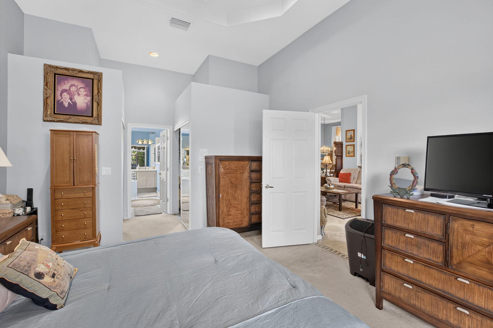 Residence photo 26
