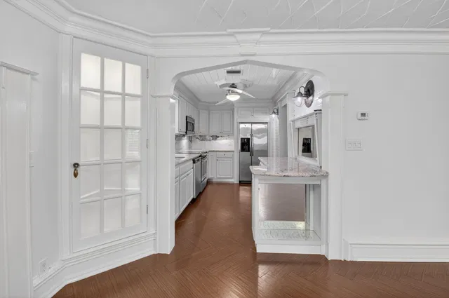 Residence photo 9