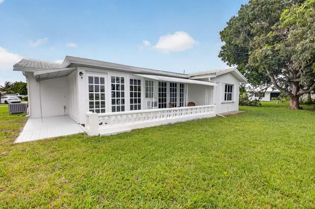 Residence photo 20