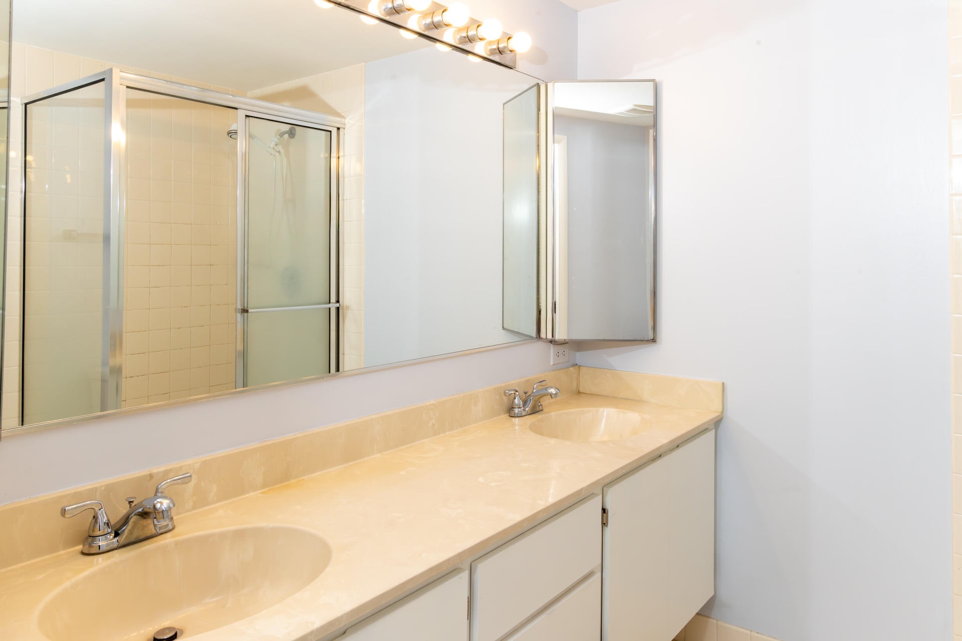 Residence photo 24
