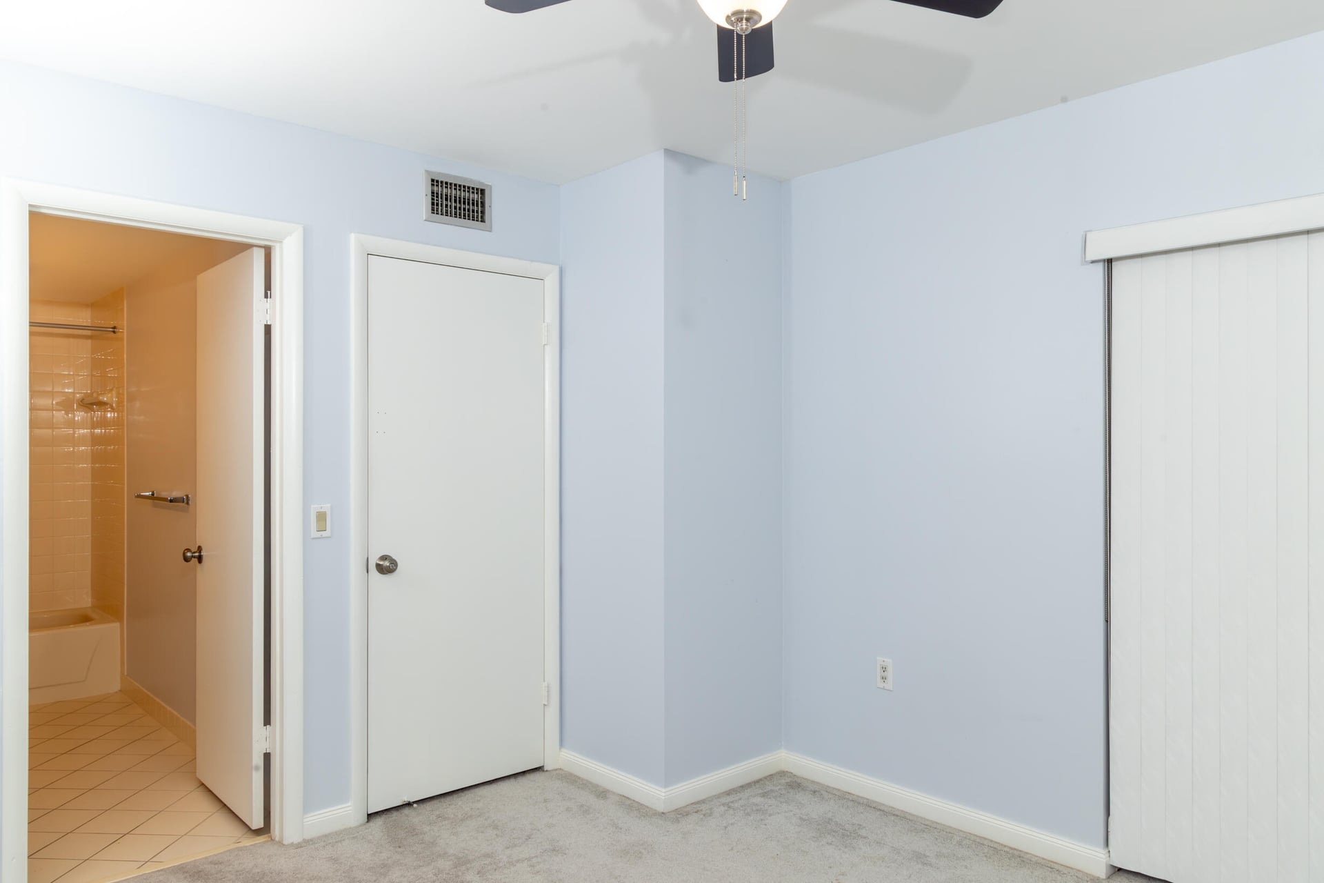 Residence photo 28