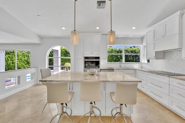 Boca Isles Residence photo 16