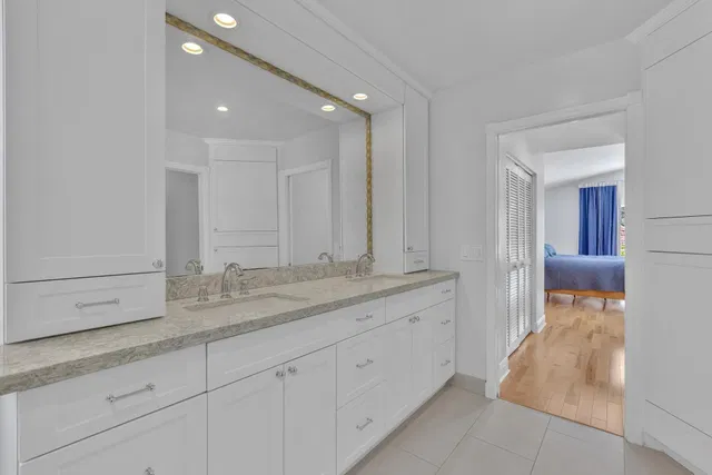 Boca Isles Residence photo 28