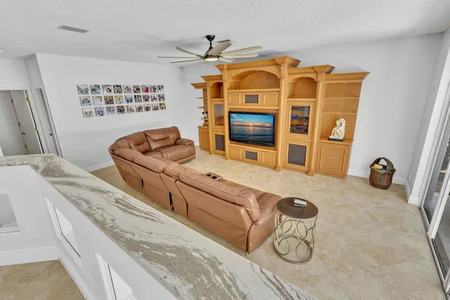 Boca Isles Residence photo 39