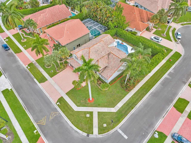 Boca Isles Residence photo 47