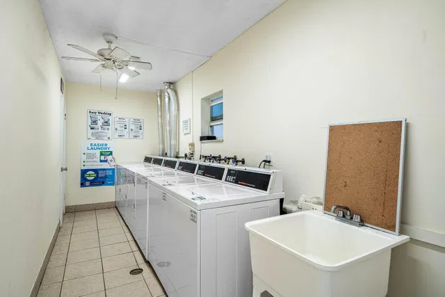 Unit 208 photo 40
