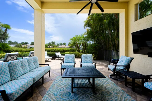 Mirasol Country Club Residence photo 26