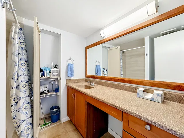 Residence photo 29