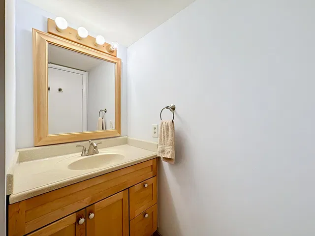 Residence photo 36