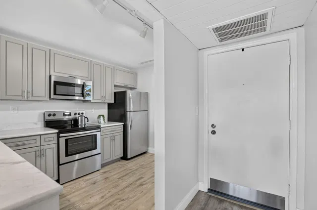 Boca Raton Unit 403 photo 11