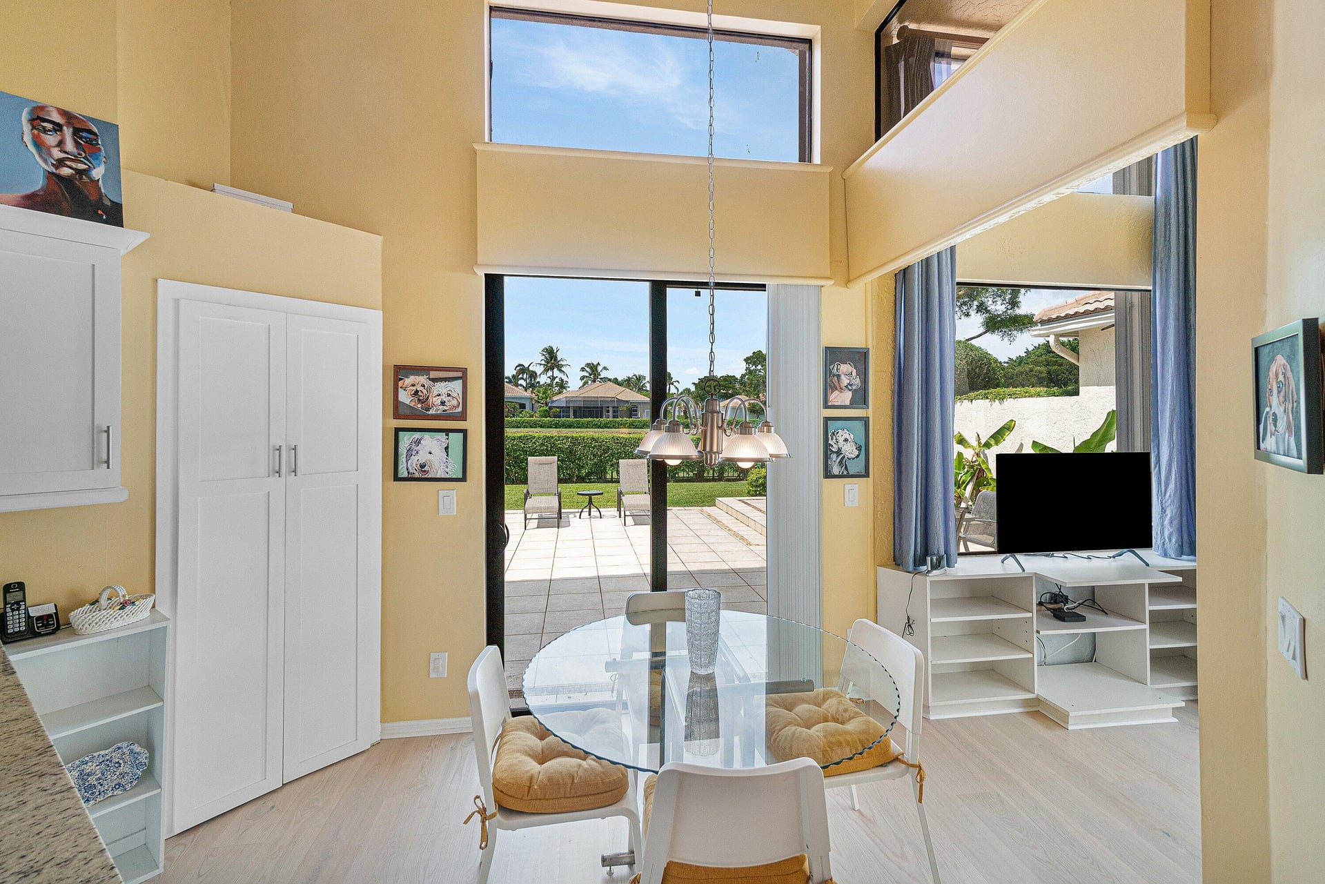 Residence photo 11