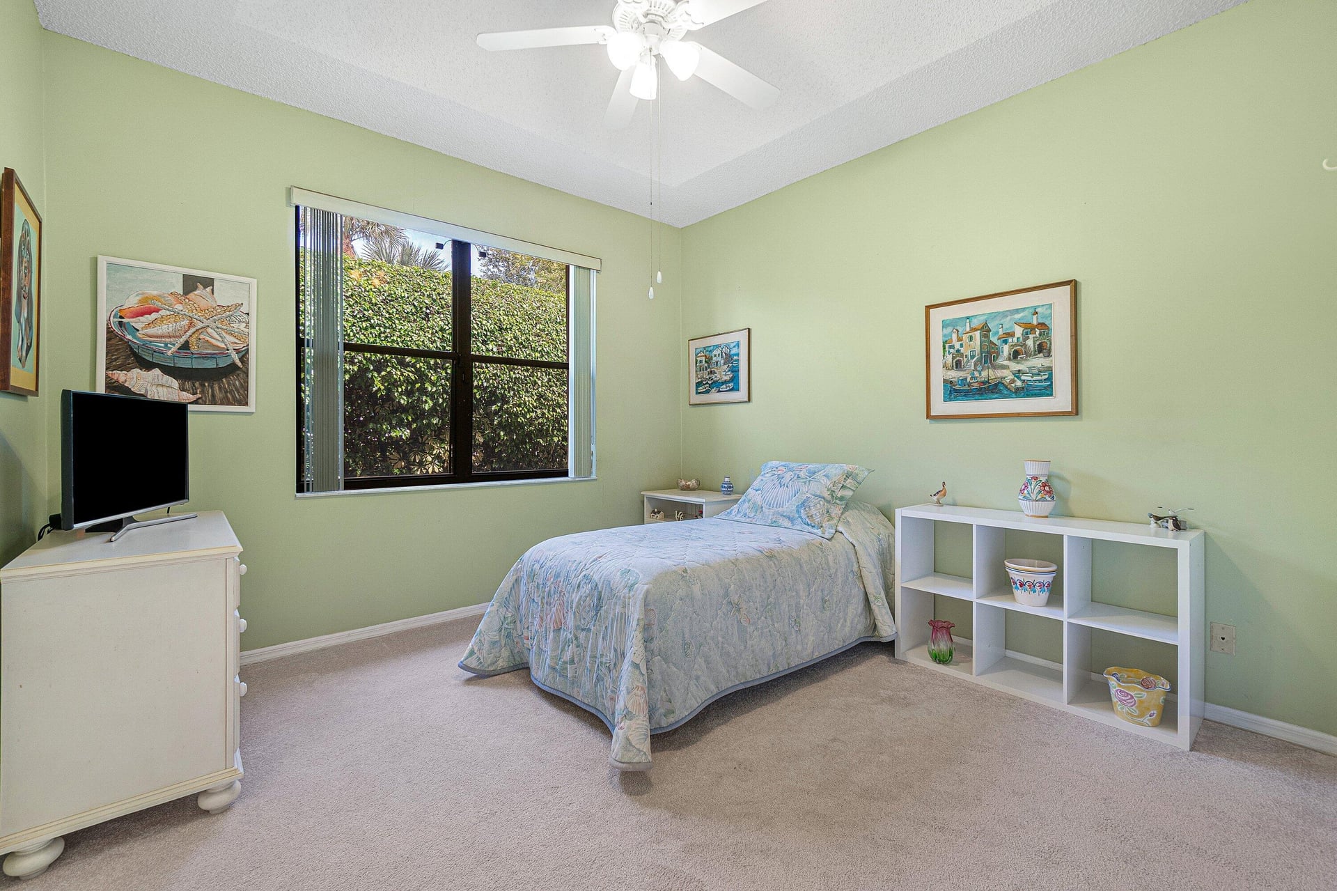 Residence photo 18