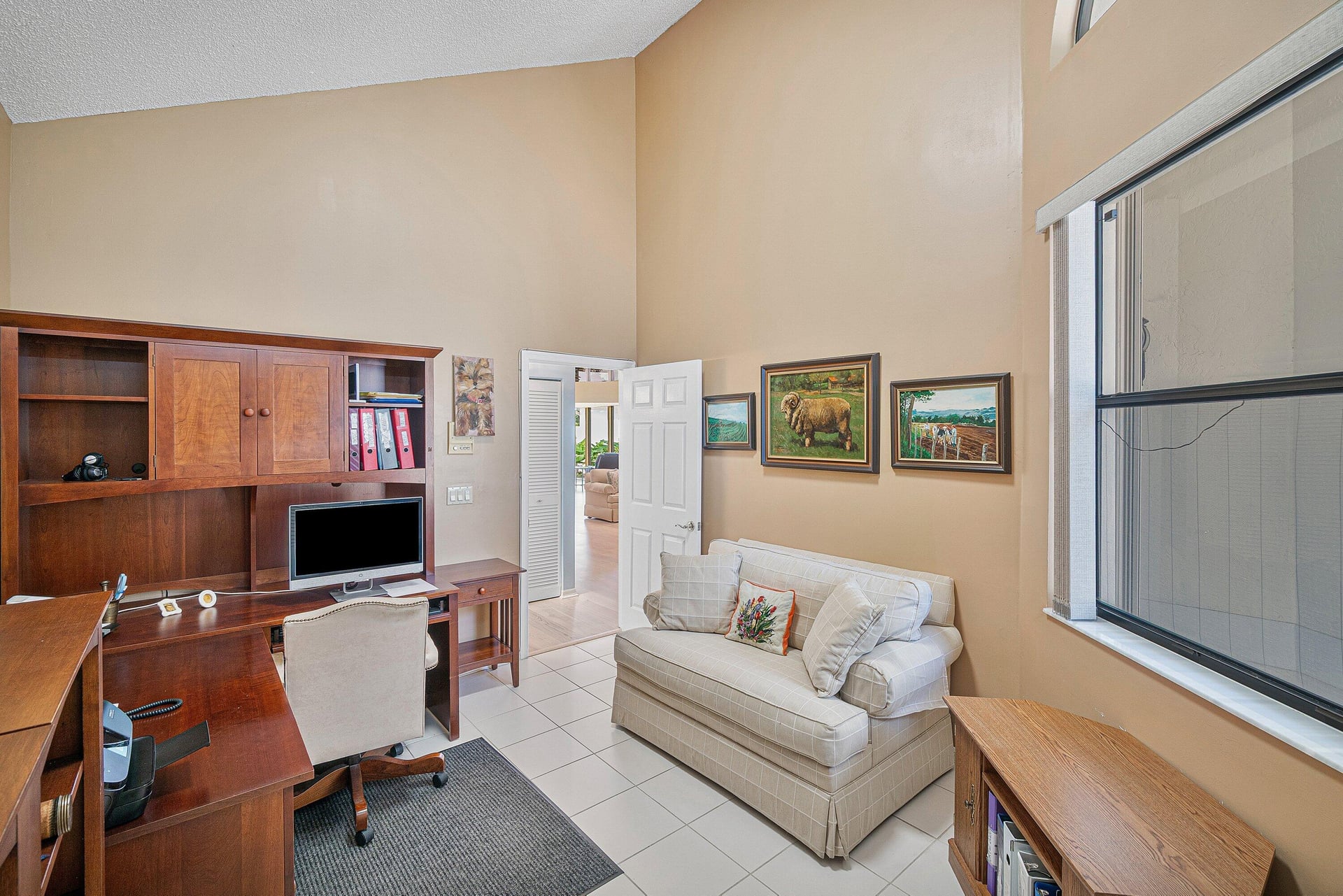 Residence photo 23