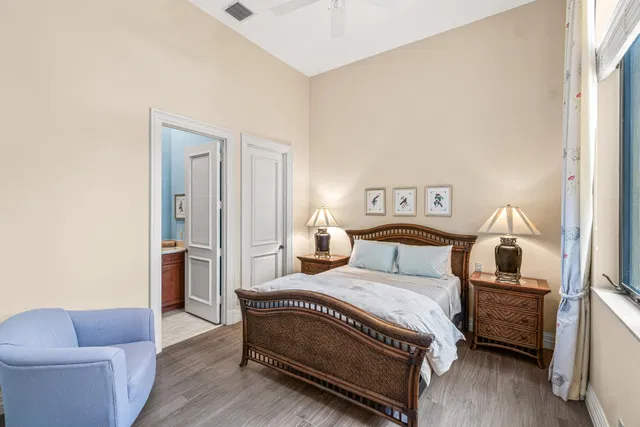  Residence photo 24