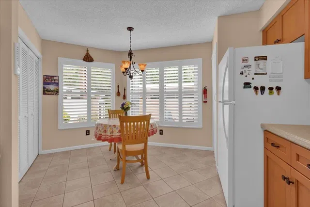 Unit 102 photo 29