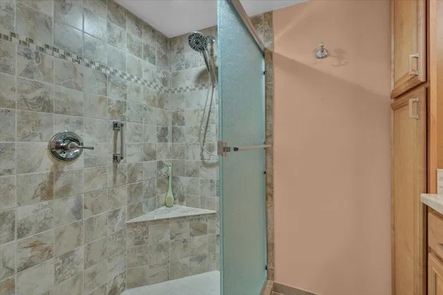 Unit 102 photo 48