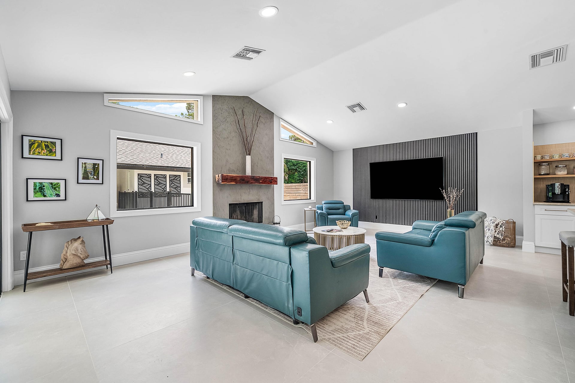 Paddock Park 1 Residence photo 14