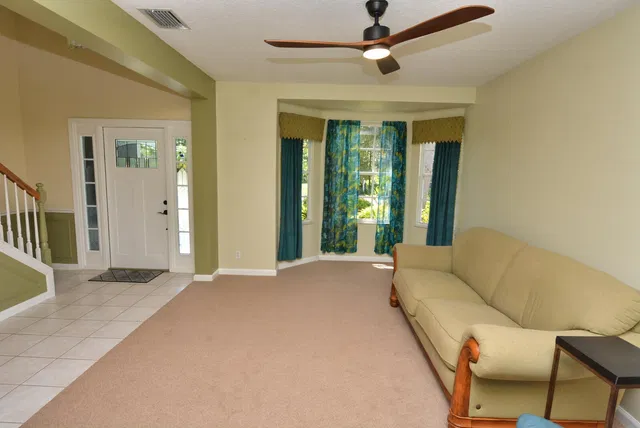  Residence photo 12