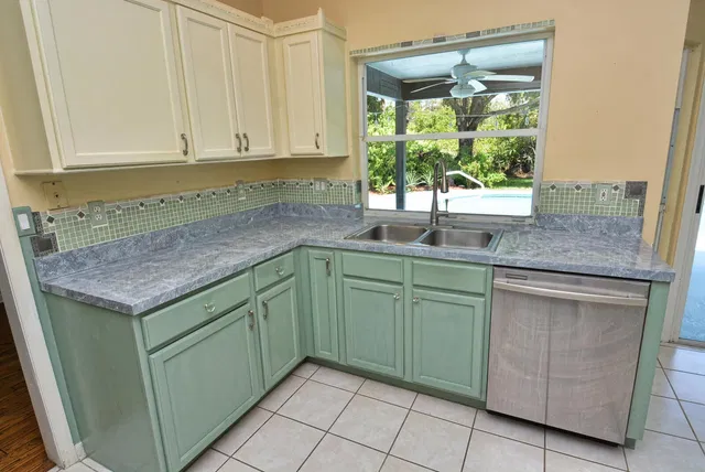  Residence photo 19