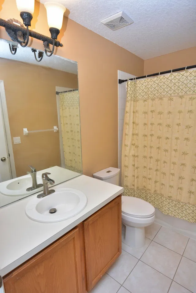  Residence photo 28