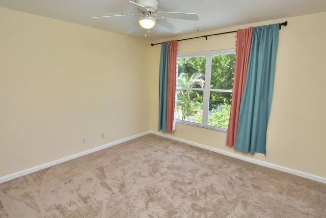  Residence photo 31