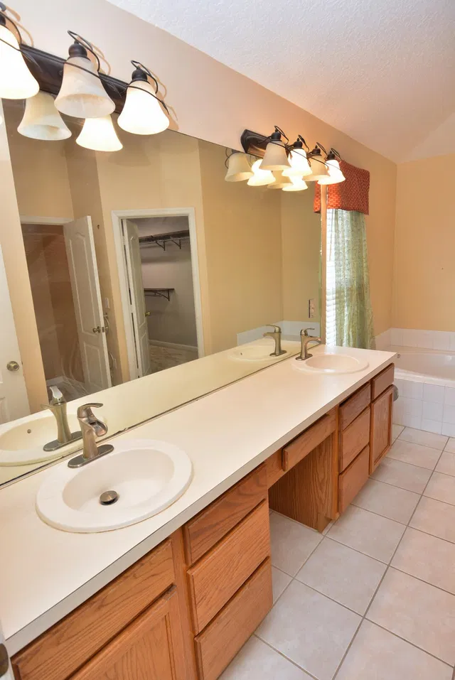  Residence photo 41