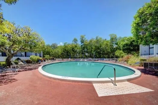 South Palm Beach Unit 37 photo 19