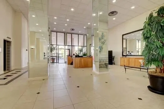 South Palm Beach Unit 37 photo 21