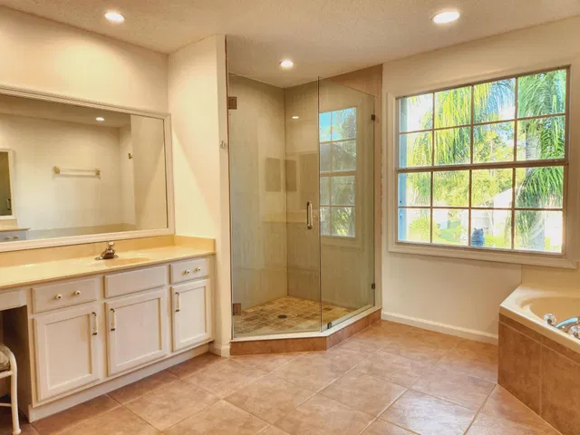  Residence photo 21