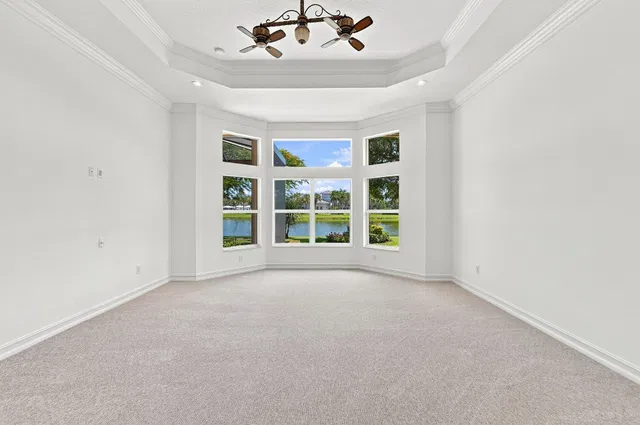  Residence photo 30