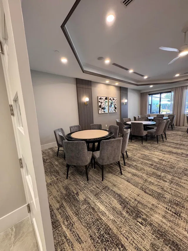  Residence photo 86