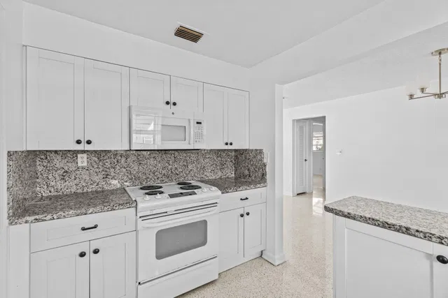  Unit 5 photo 5