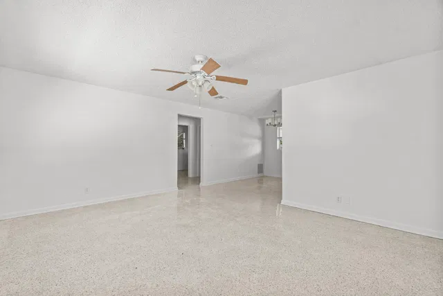  Unit 5 photo 12