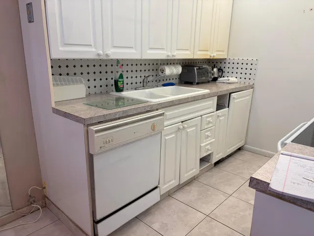 Residence photo 3