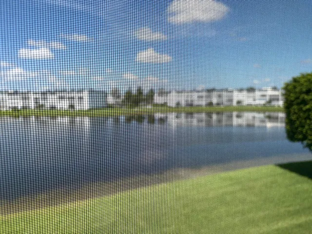 Residence photo 16
