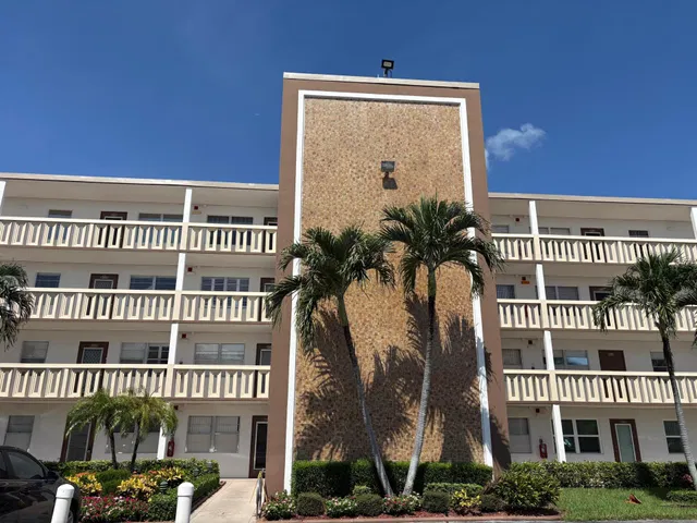 Residence photo 19
