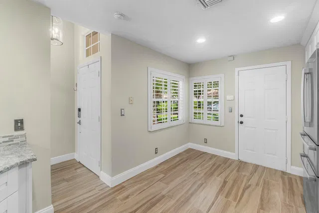 Residence photo 8