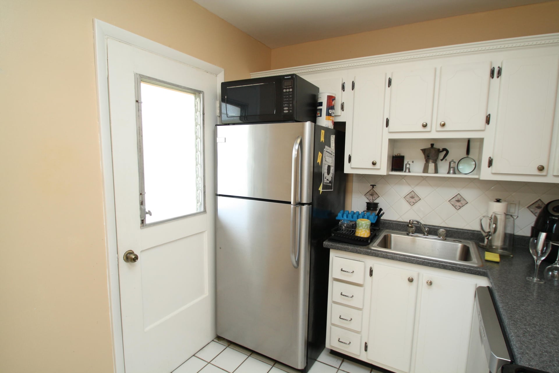 Unit 1020 photo 6