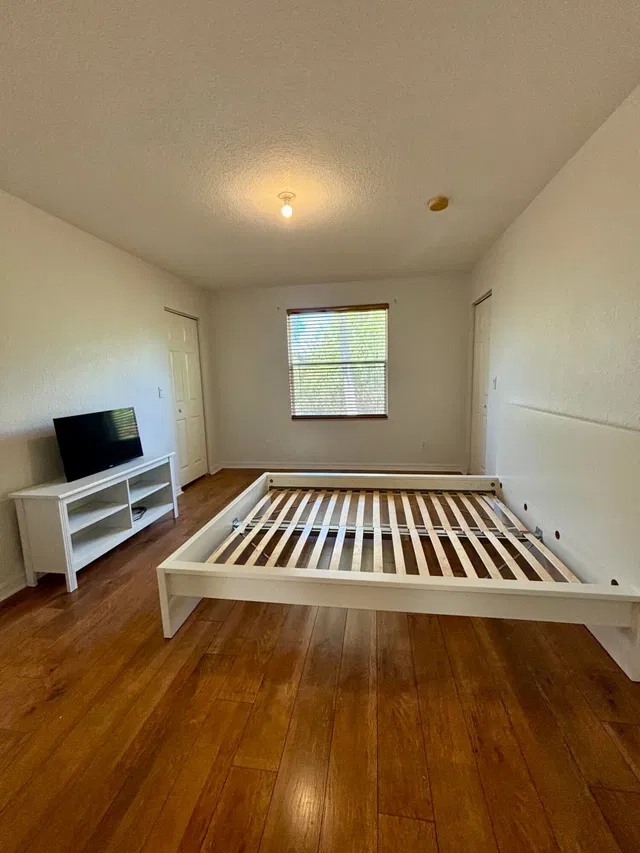  Residence photo 11