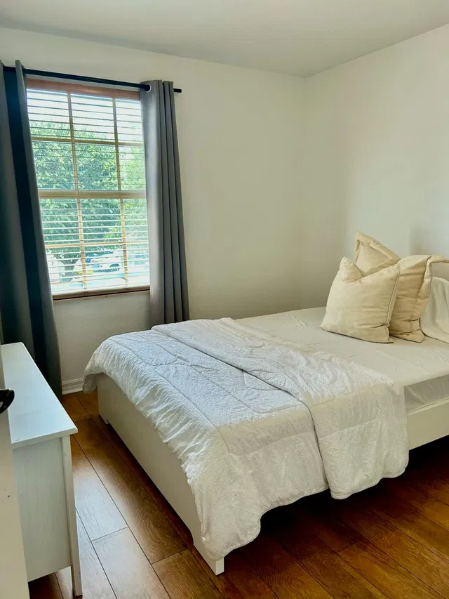  Residence photo 13