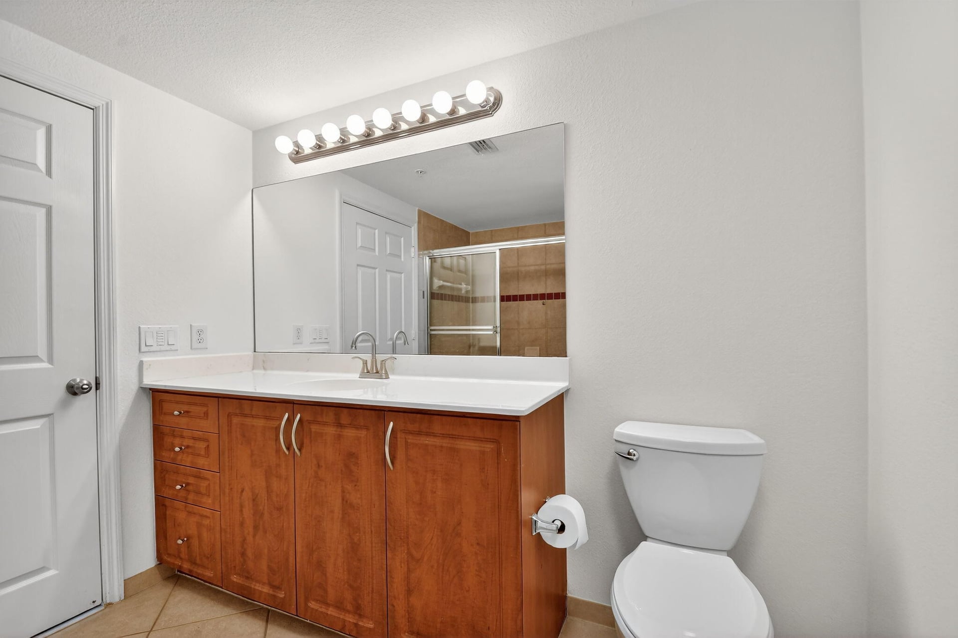  Unit 304 photo 33