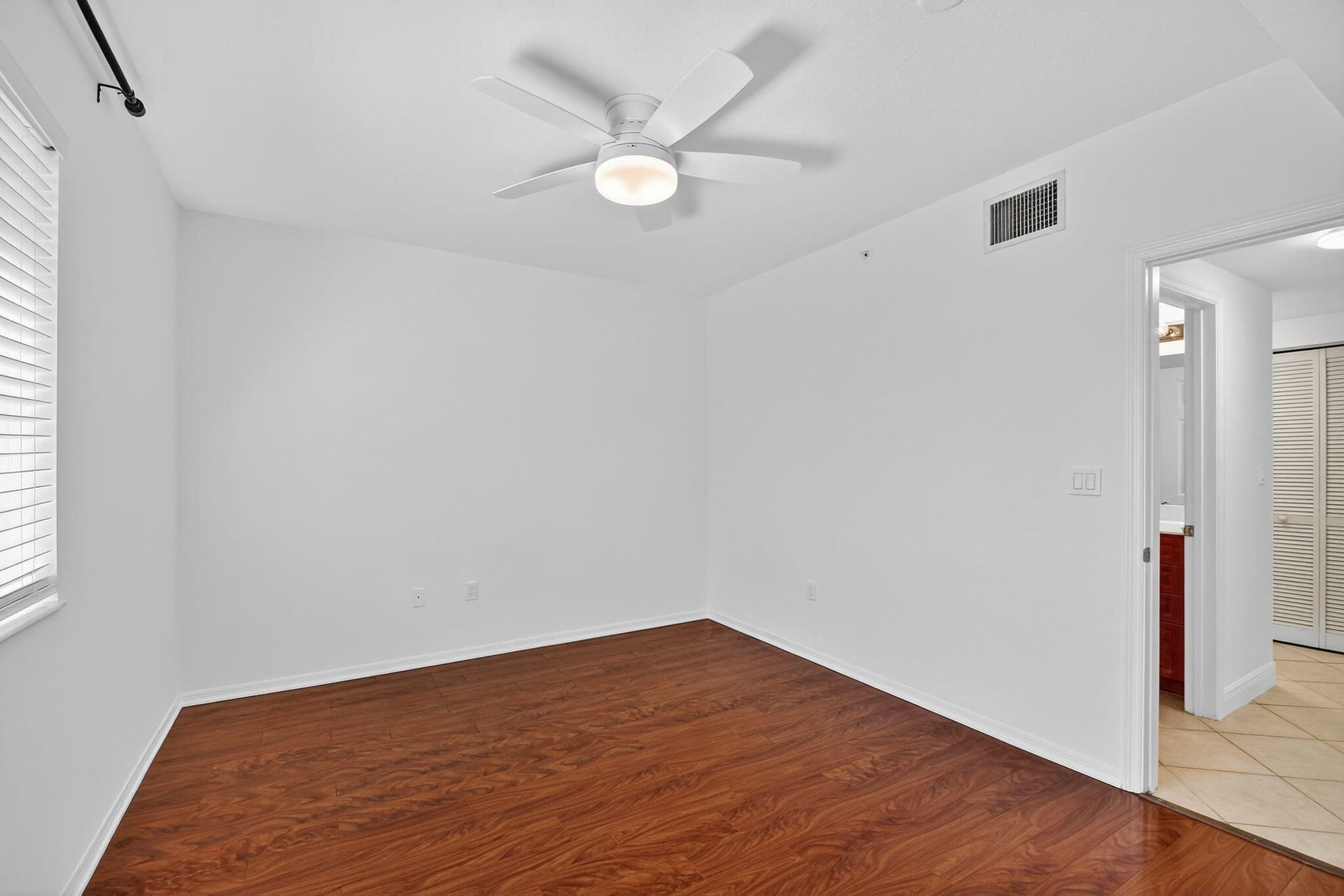  Unit 304 photo 39