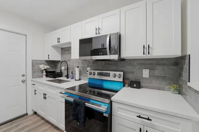West Palm Beach Residence photo 3