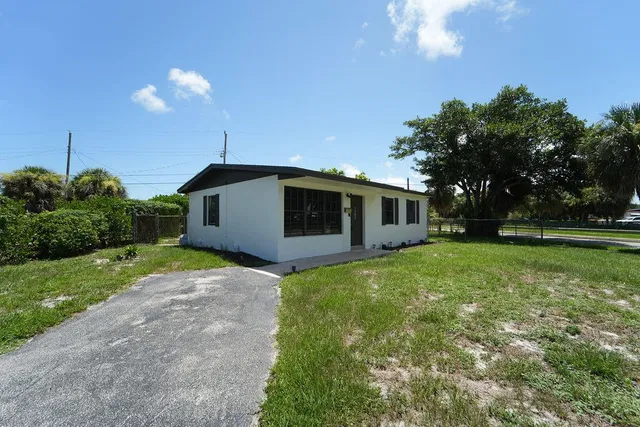 West Palm Beach Residence photo 23
